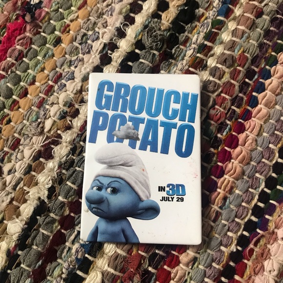 Accessories - Smurf pin